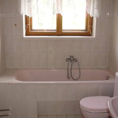 Haus Waldesruh Apartamento Grybow